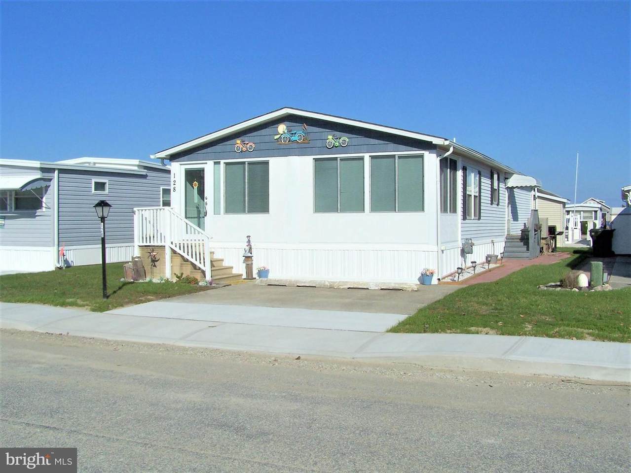 128 Nautical Lane - Photo 1
