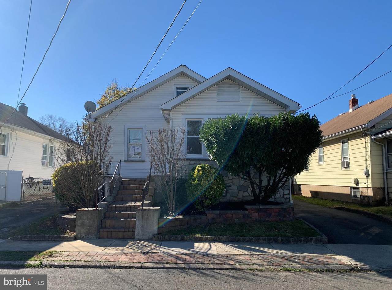 111 Homecrest Avenue - Photo 1