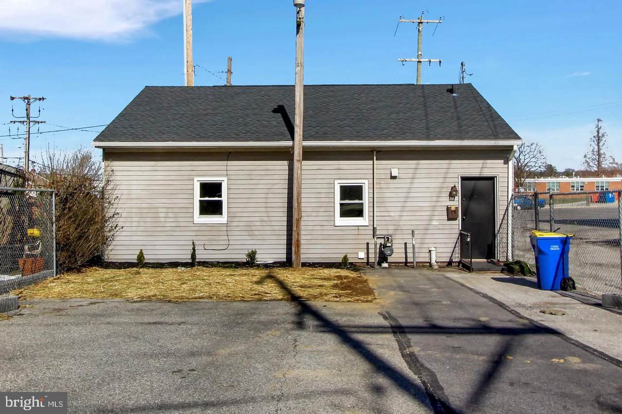 343 Pine Street - Photo 1