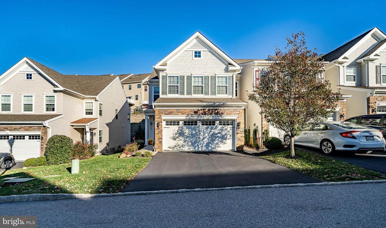 225 Clermont Drive - Photo 1