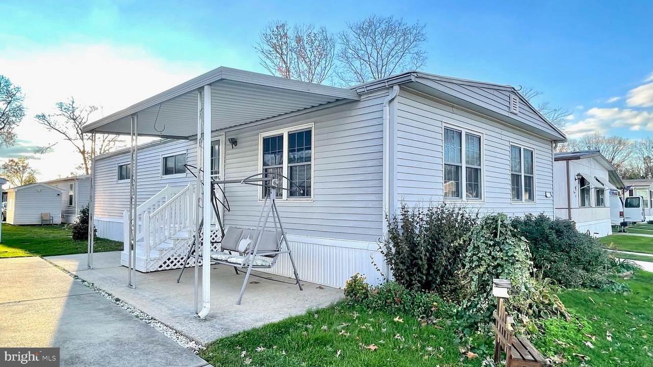 88 Hanover Lane - Photo 1