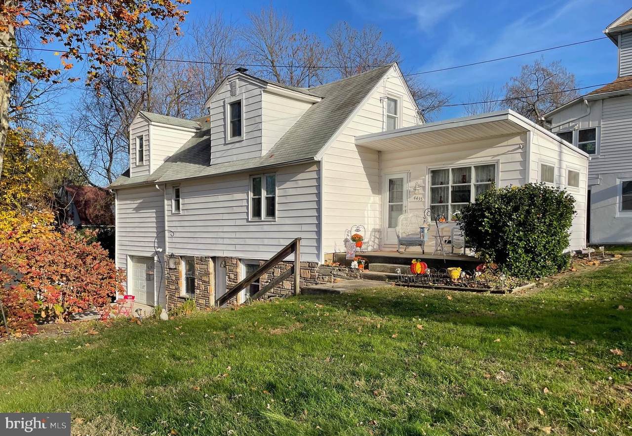 4435 Houston Street - Photo 1