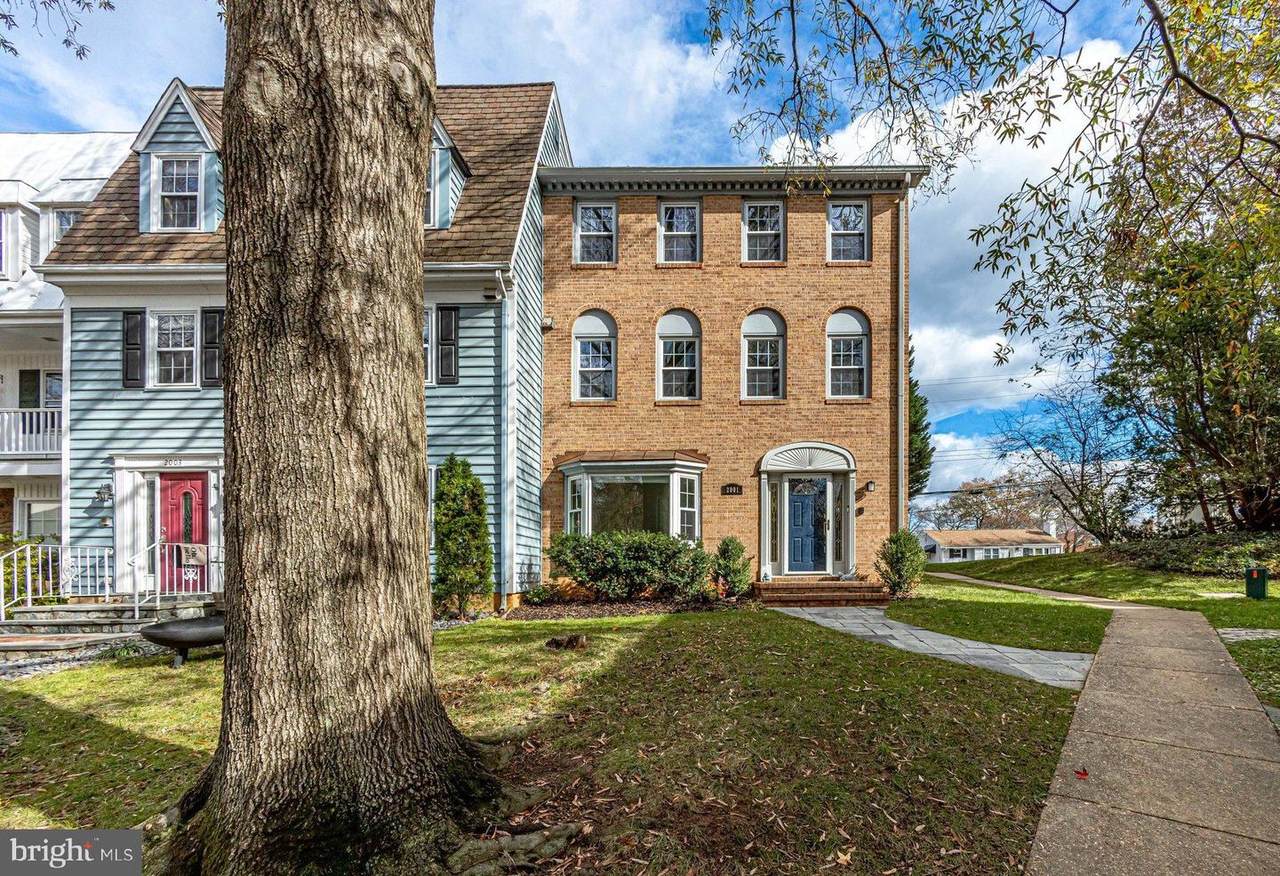 2001 Brandywine Street - Photo 1