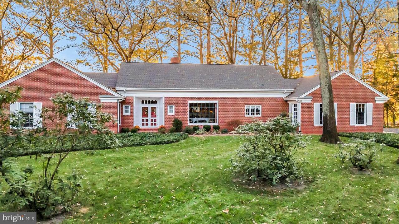 1527 Woodland Road - Photo 1