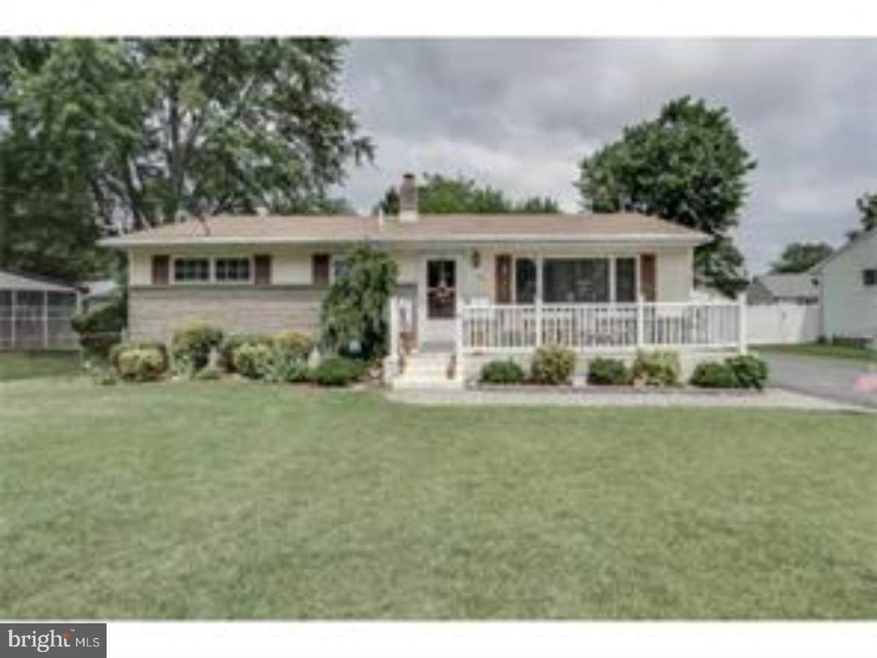 10 Clearview Avenue - Photo 1