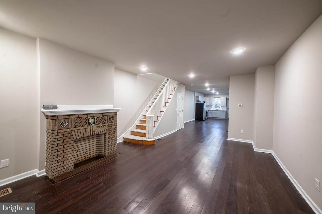 6137 Spruce Street - Photo 1