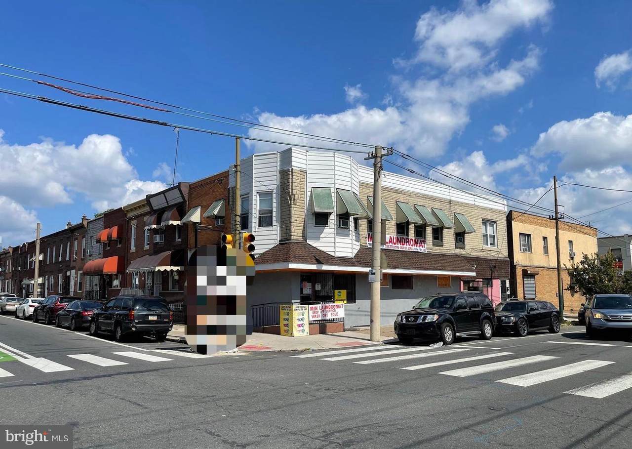 2049 22ND Street - Photo 1