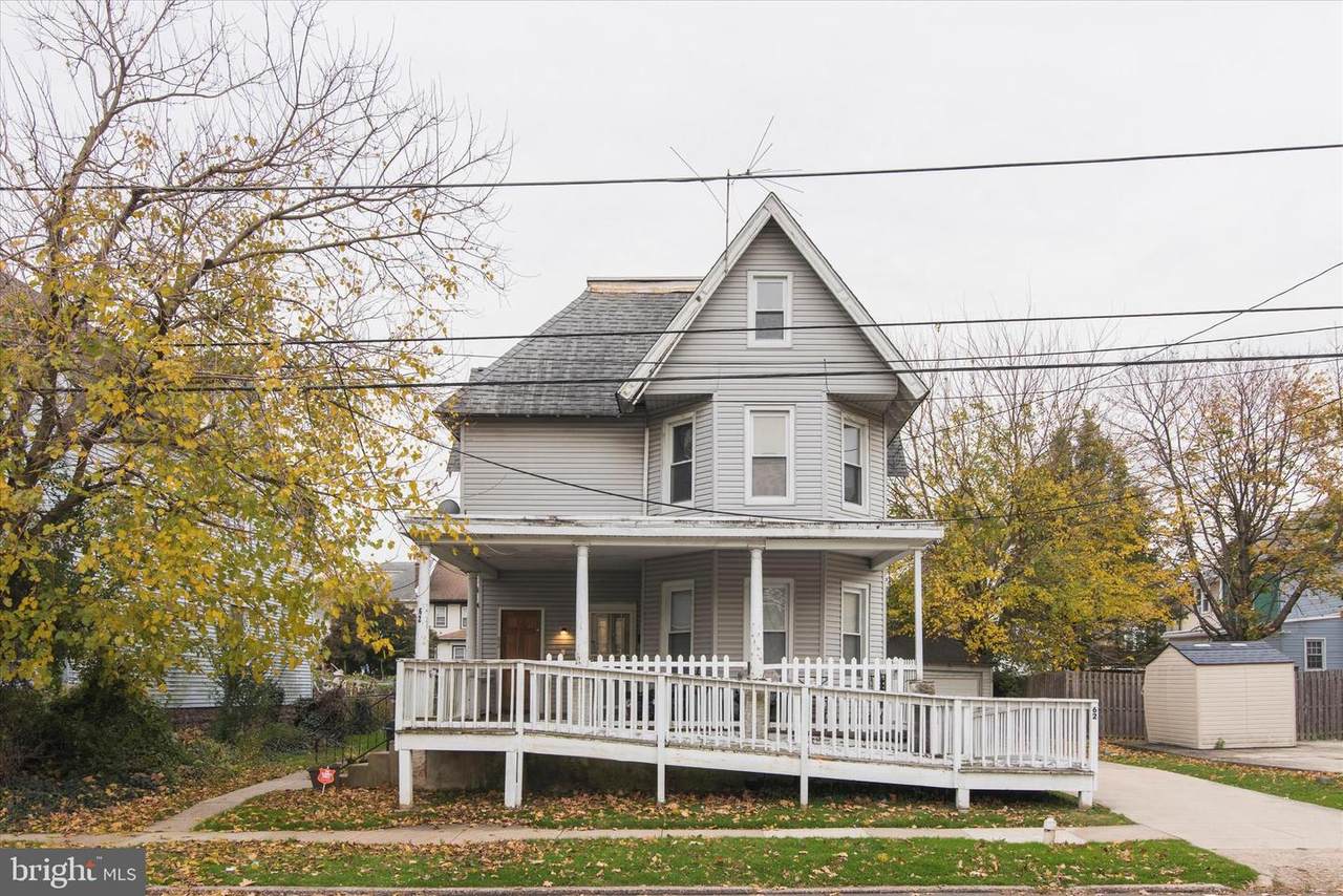 62 Lewis Avenue - Photo 1
