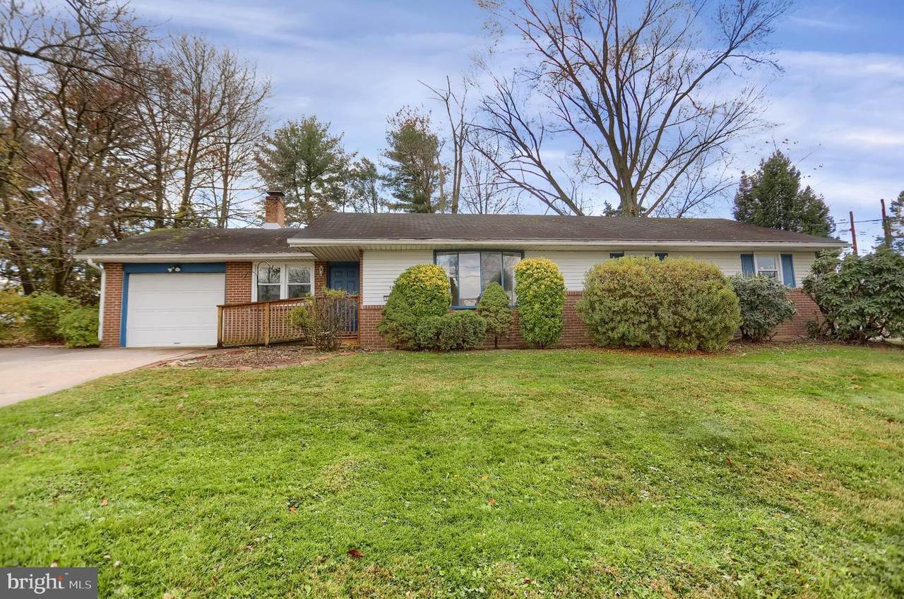 122 Carolyn Street - Photo 1