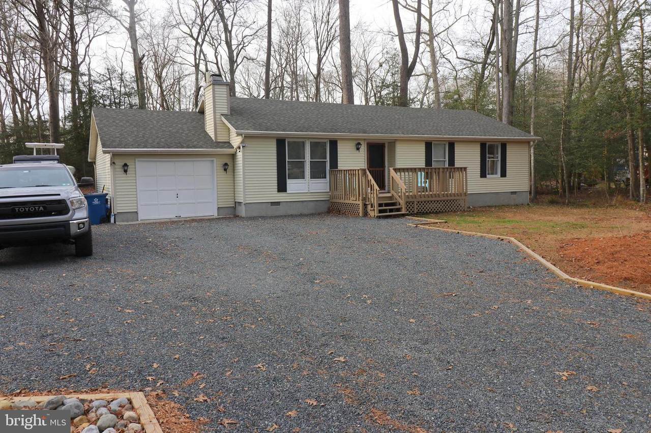 6 Royal Oaks Drive - Photo 1