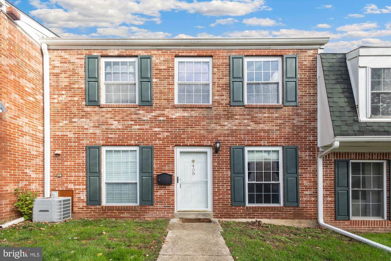 405 Middleton - Photo 1