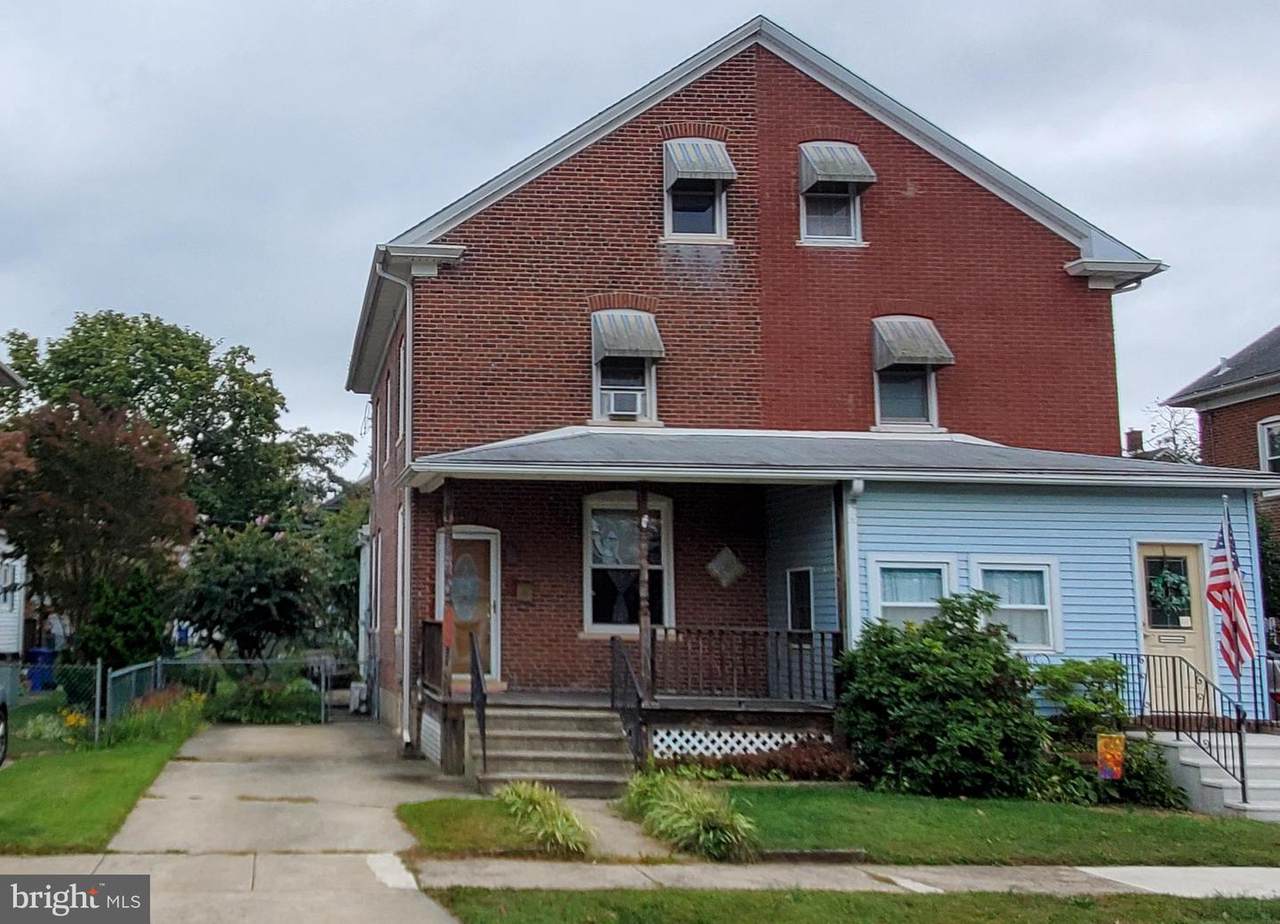 118 5TH Avenue - Photo 1