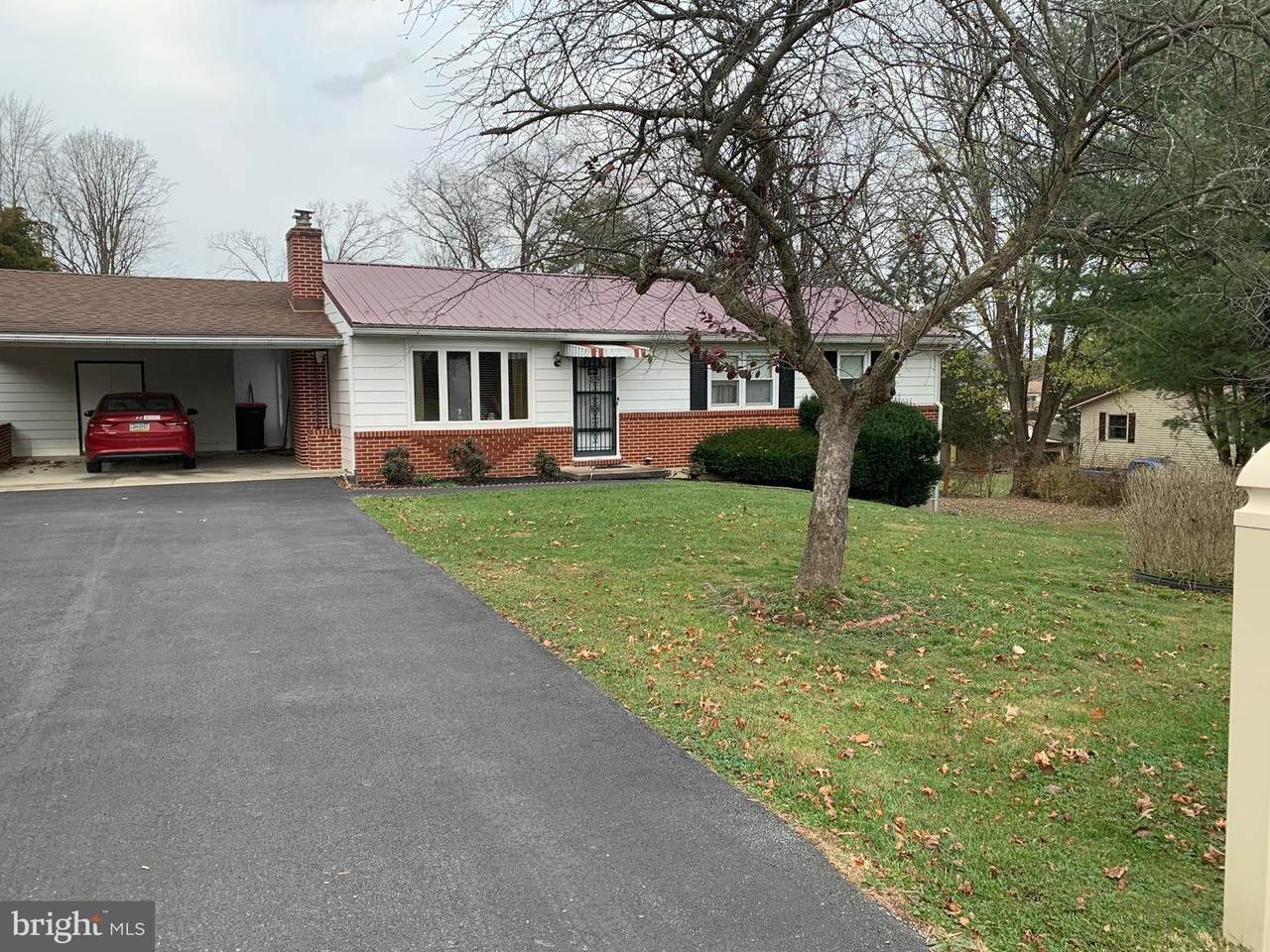 4169 Dixie Avenue - Photo 1