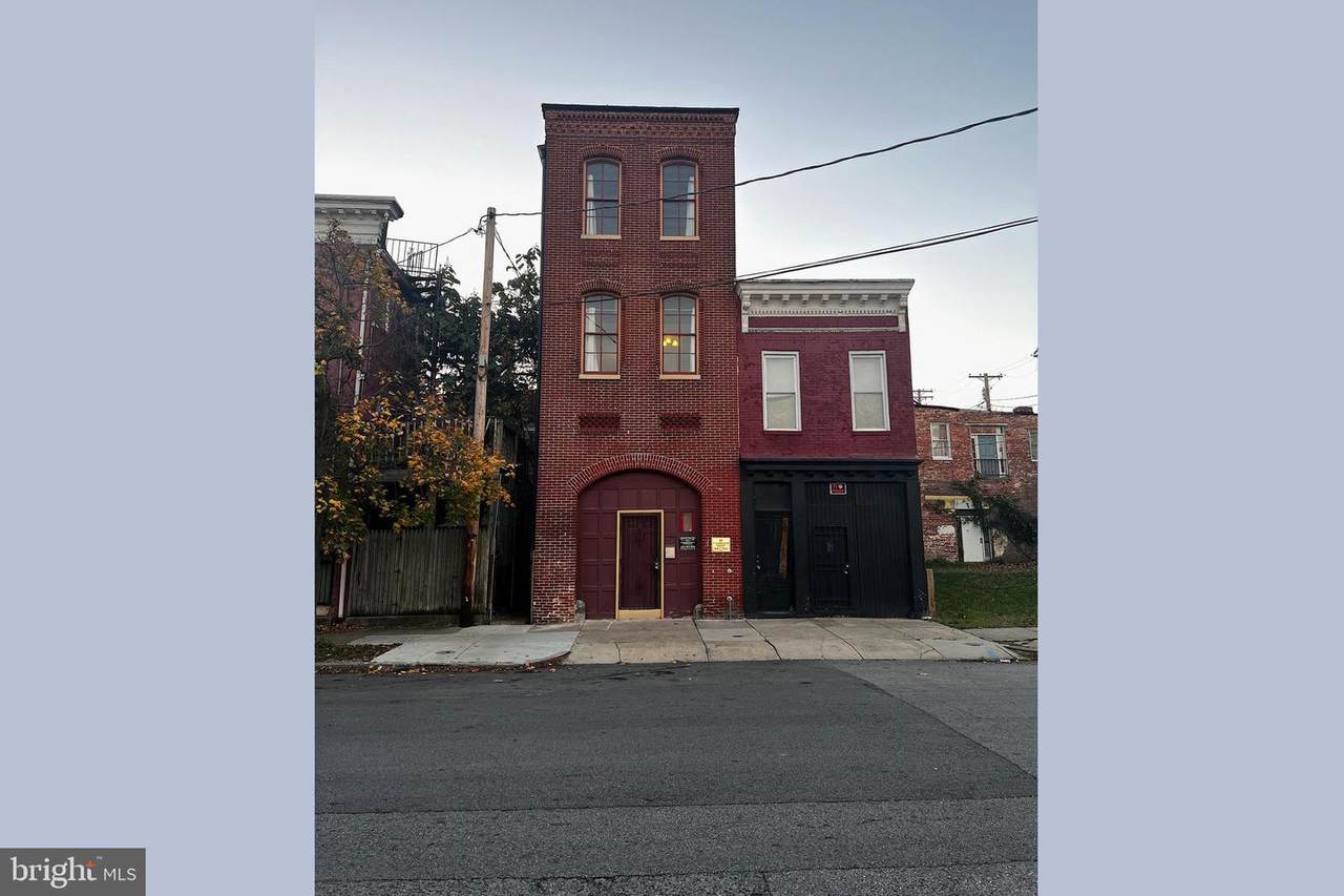 18 Schroeder Street - Photo 1