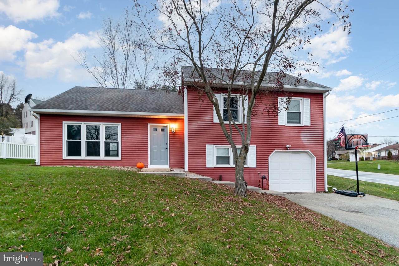 660 Sparton Road - Photo 1