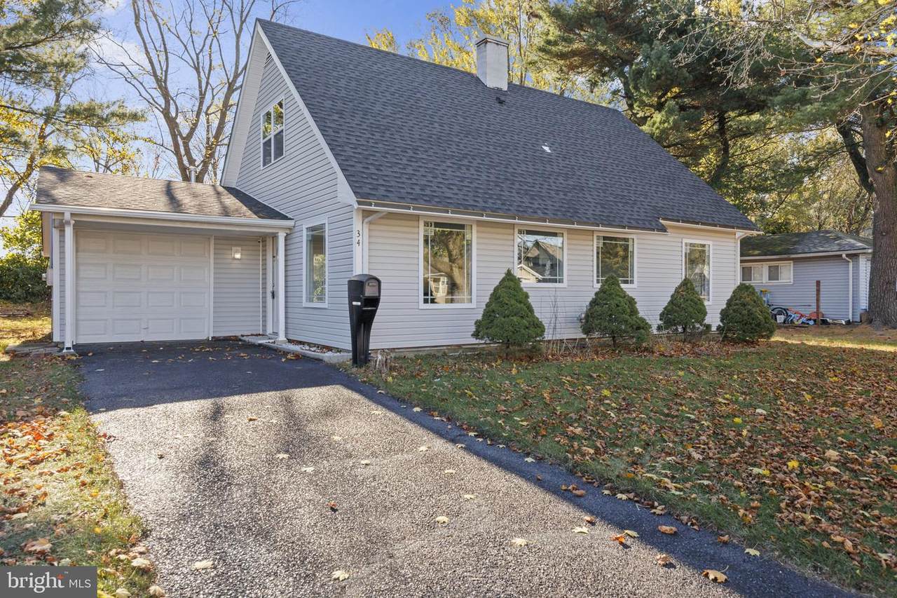 34 Sheffield Drive - Photo 1