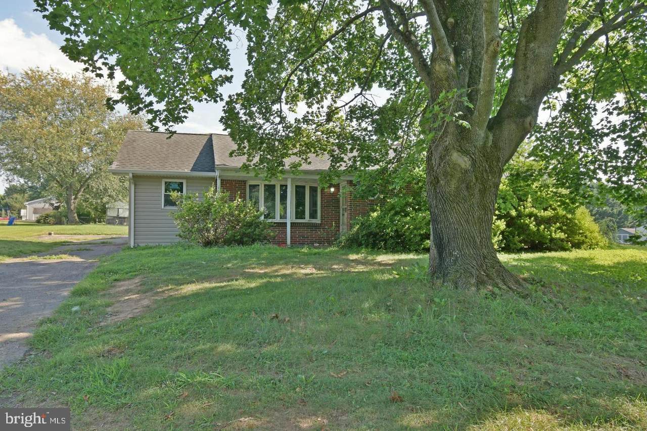 180 Cowan Road - Photo 1