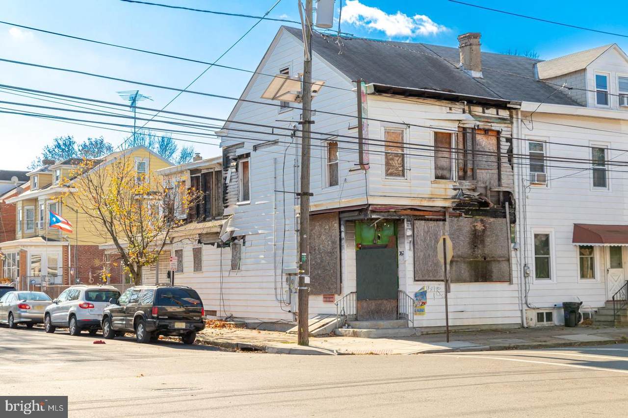 267 Cummings Avenue - Photo 1