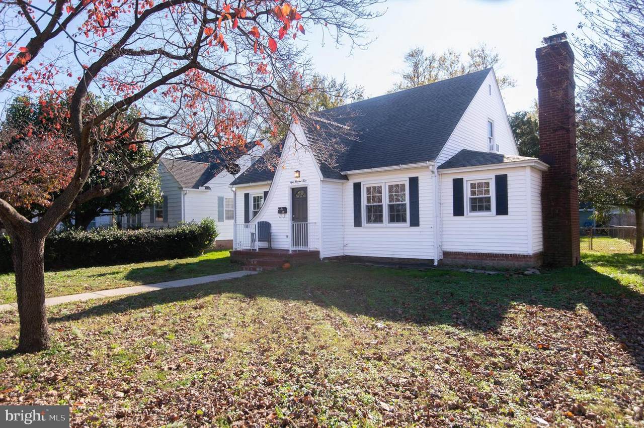 803 Maryland Avenue - Photo 1