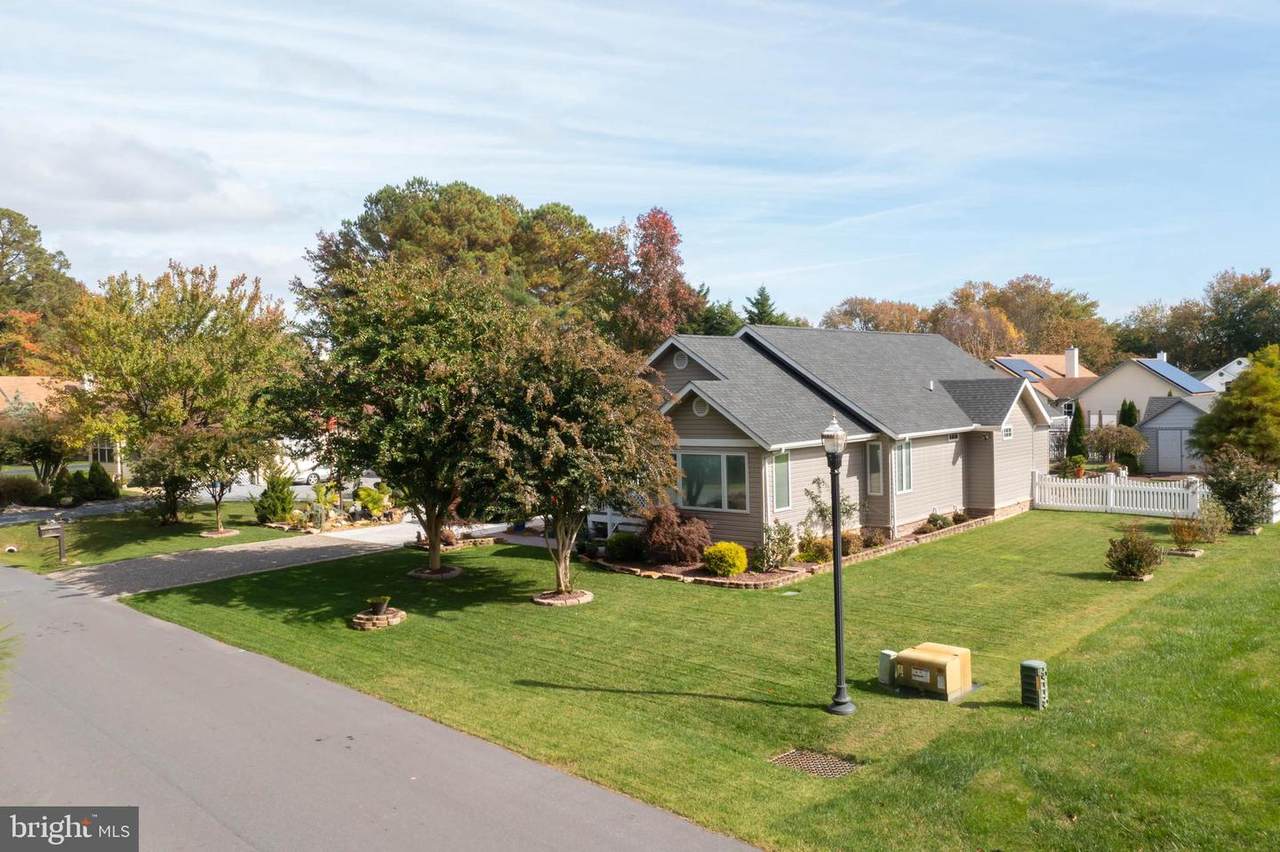 11 Woods Circle - Photo 1