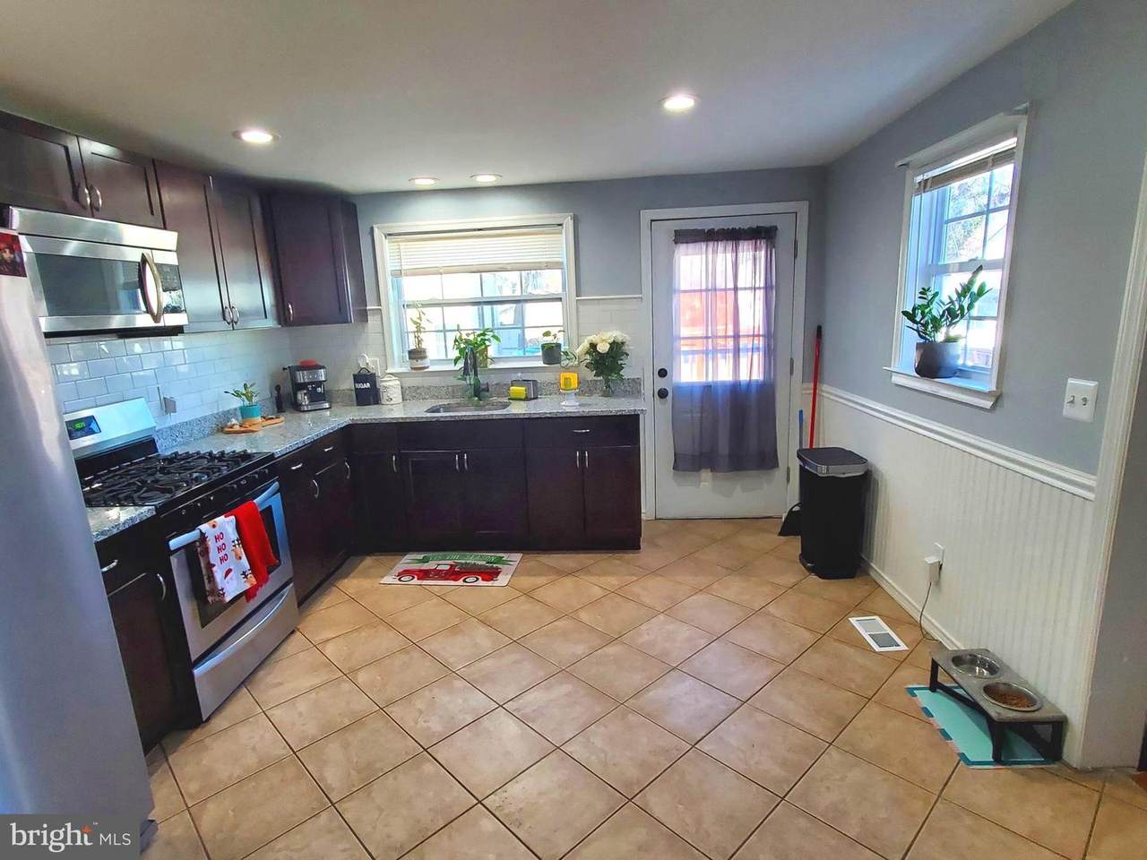 7312 Heinle Avenue - Photo 1