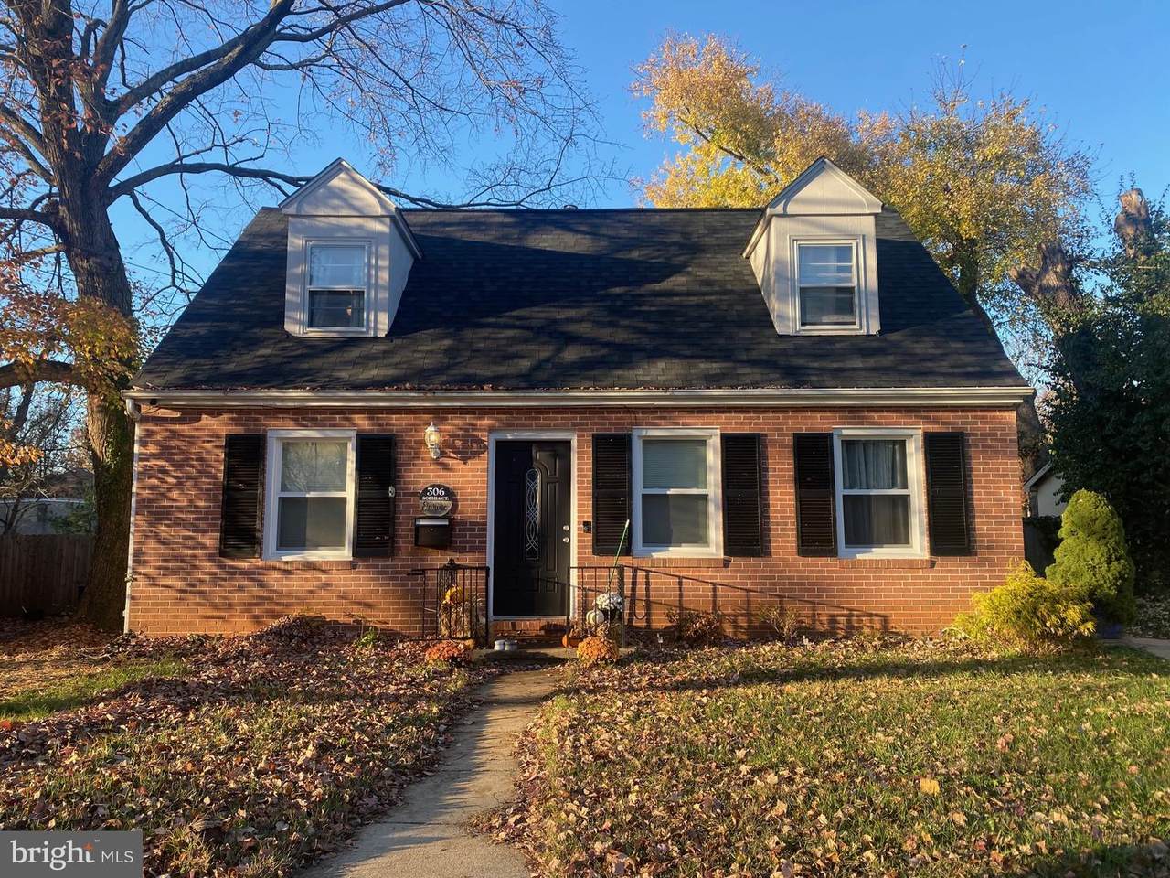306 Sophia Court - Photo 1