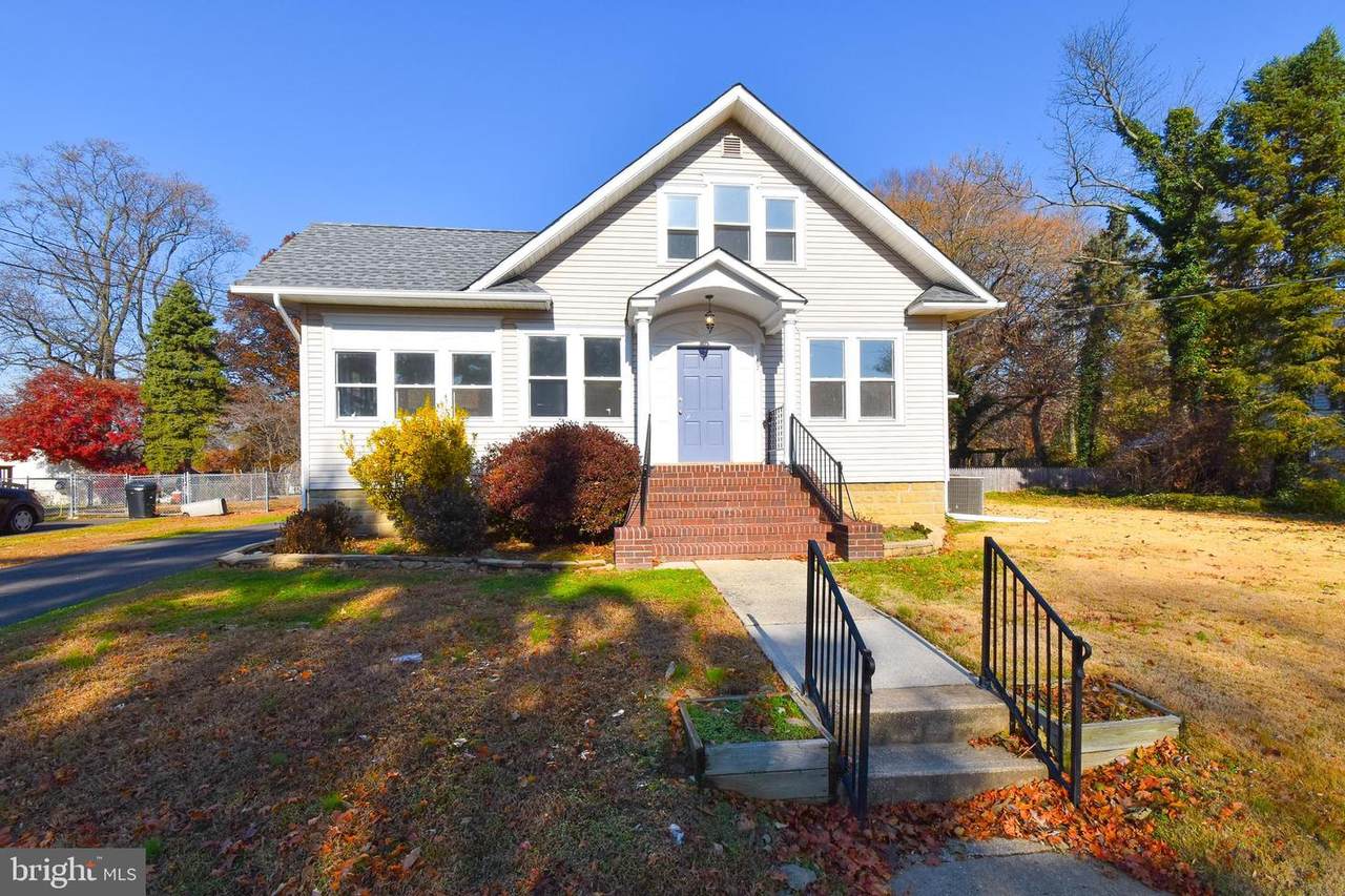 67 Apple Avenue - Photo 1