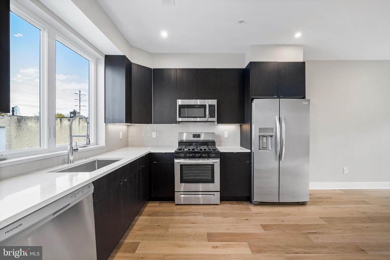 2605 Annin Street - Photo 1