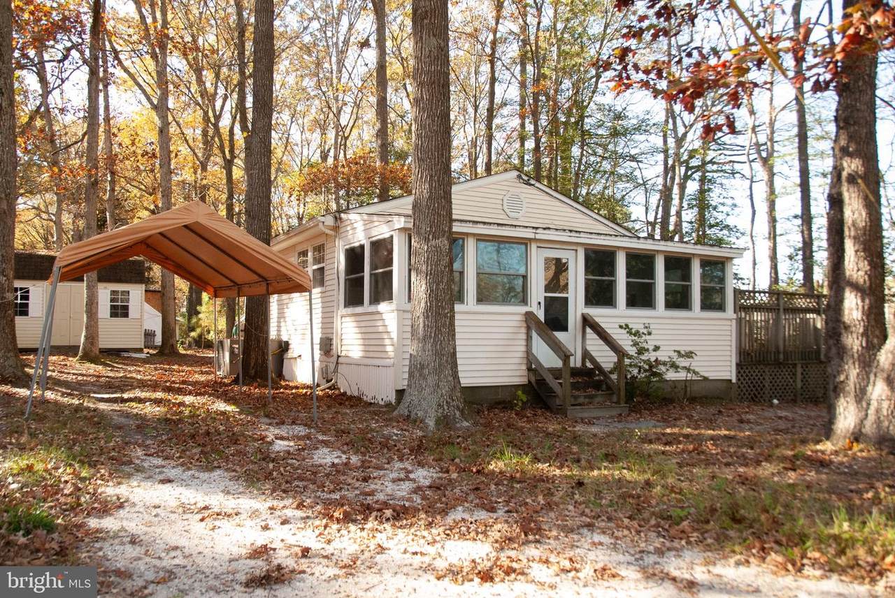 28348 Clark Avenue - Photo 1