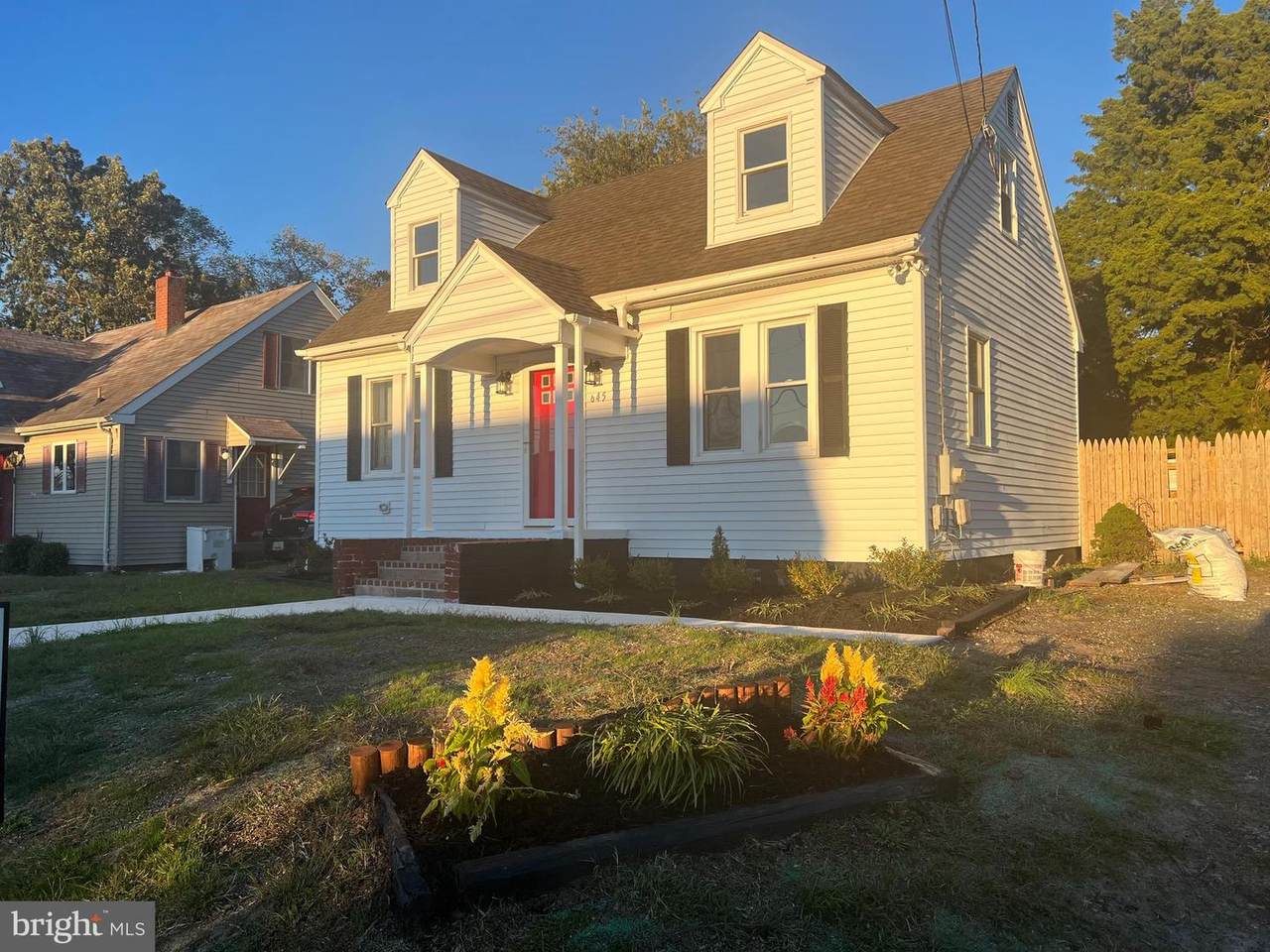 645 Decatur Avenue - Photo 1
