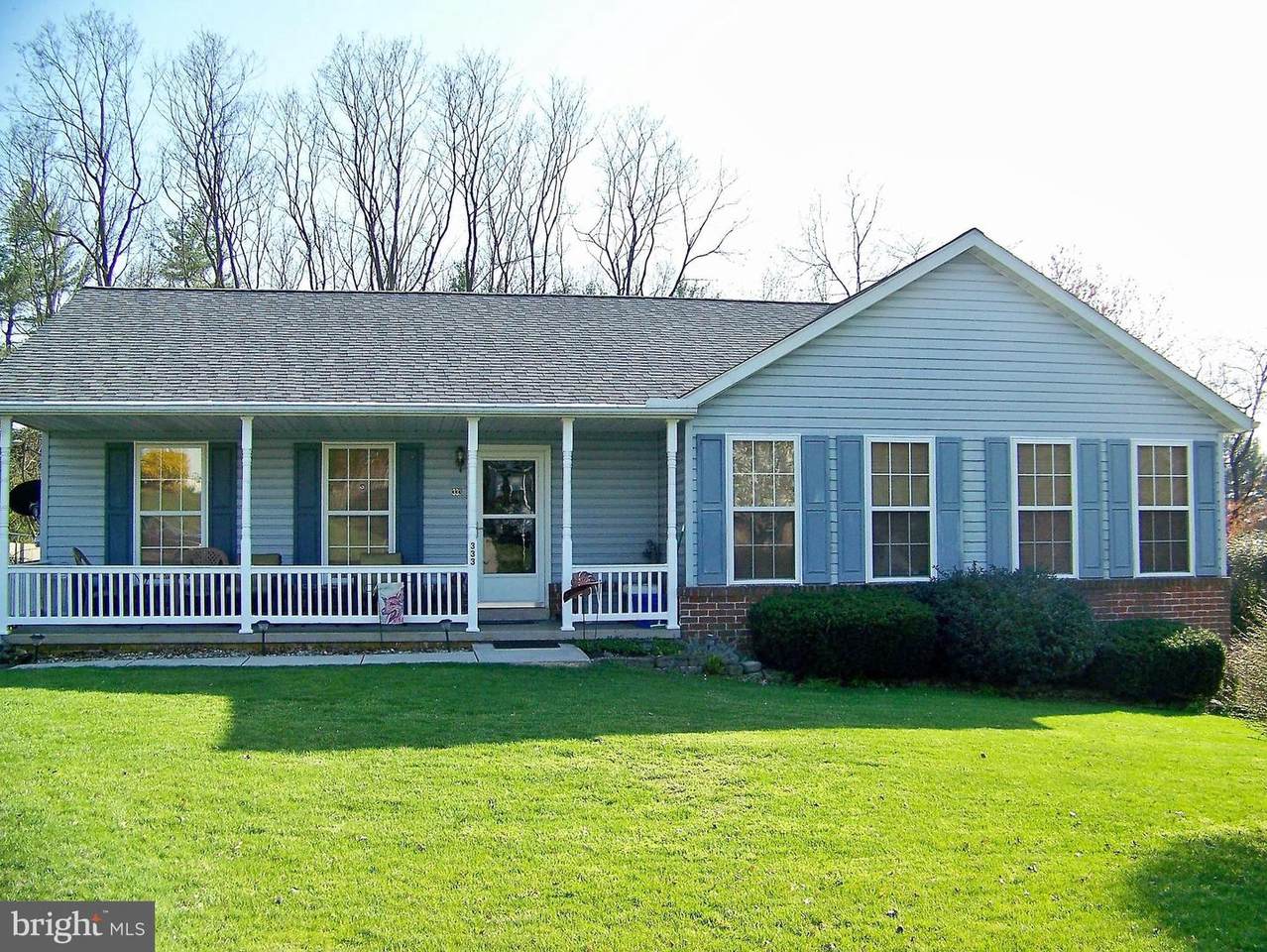 333 Jasmine Drive - Photo 1