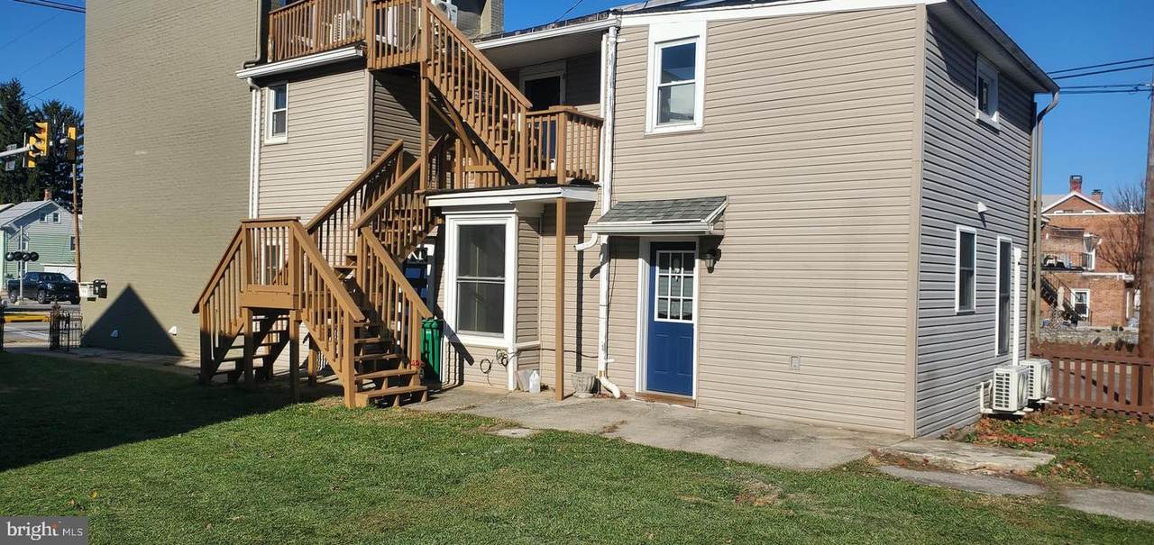 161 College Street - Photo 1