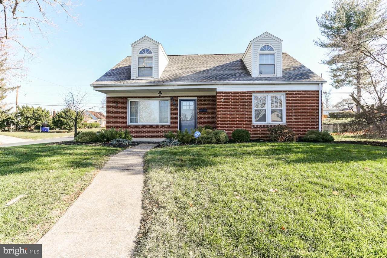 381 69TH Street - Photo 1