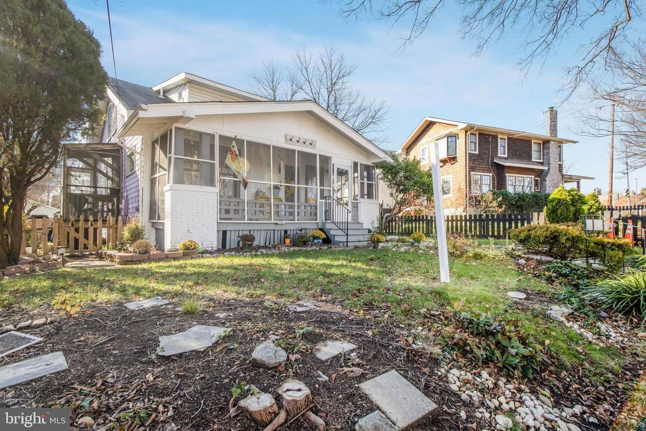 812 Van Buren Street - Photo 1