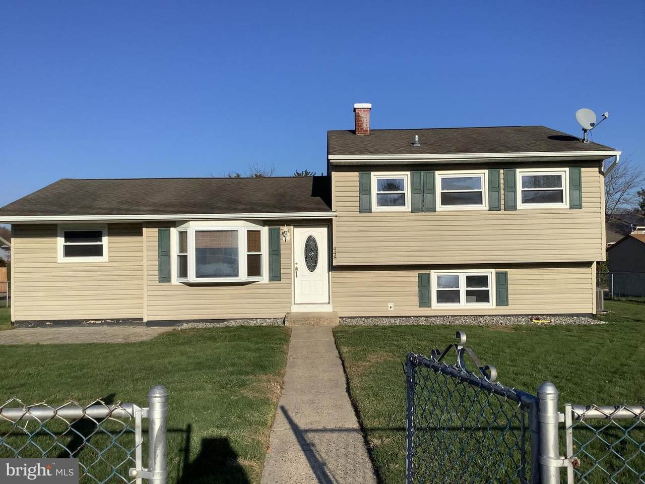 448 Dartmouth Avenue - Photo 1