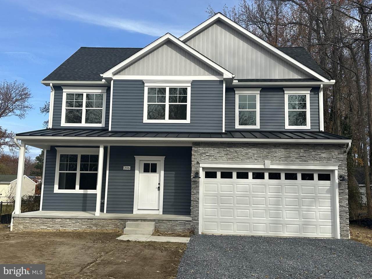 206 Stafford Road - Photo 1
