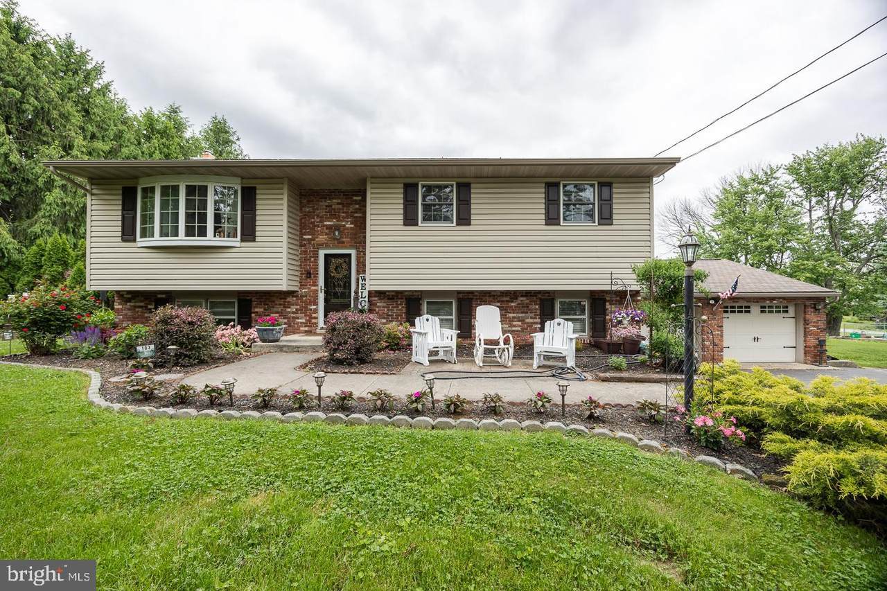 103 Lafayette Road - Photo 1
