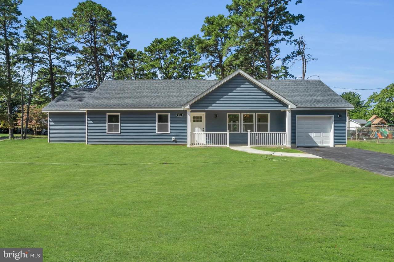 214 Seneca Trail - Photo 1