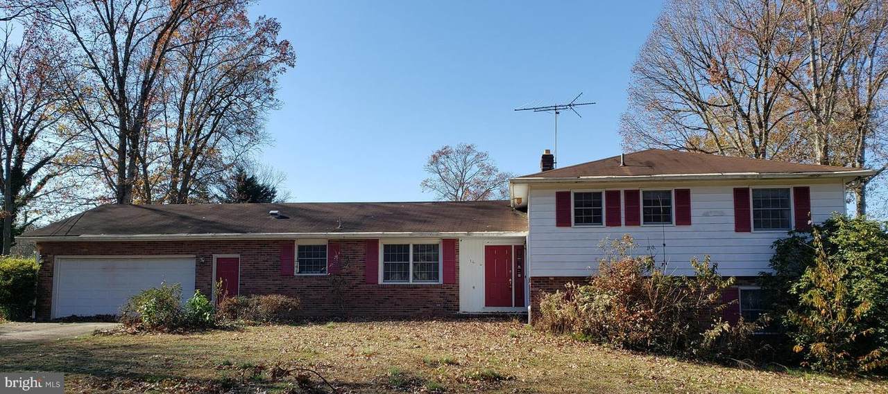 14 Oak Drive - Photo 1