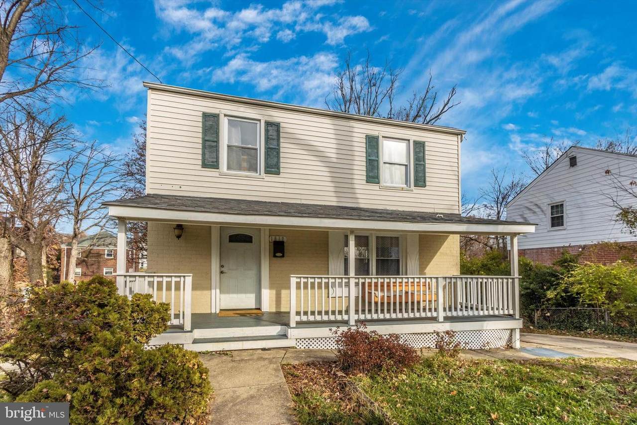 1012 East West Highway - Photo 1