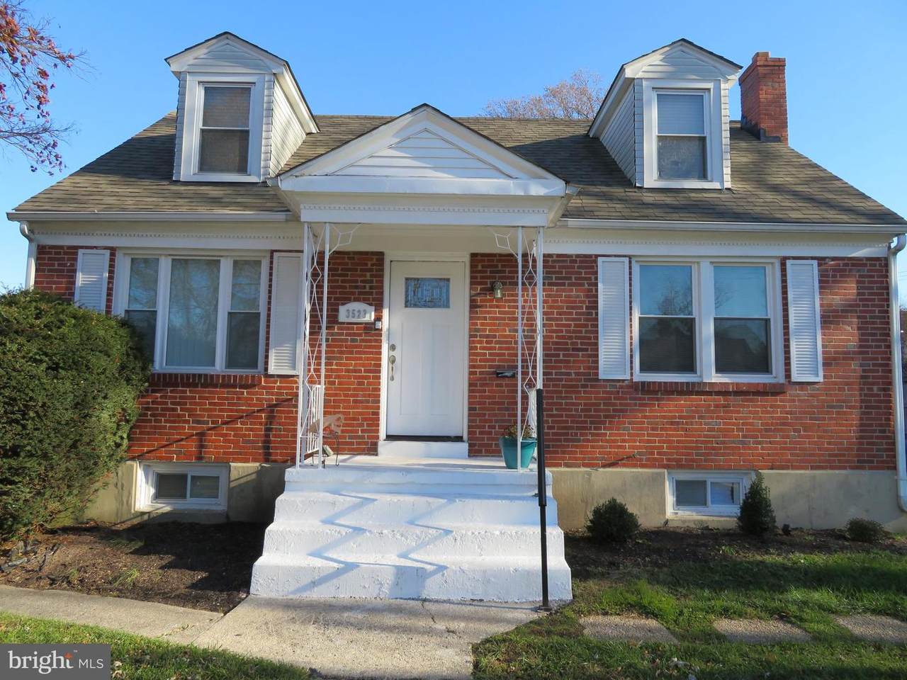 3523 Essex Road - Photo 1