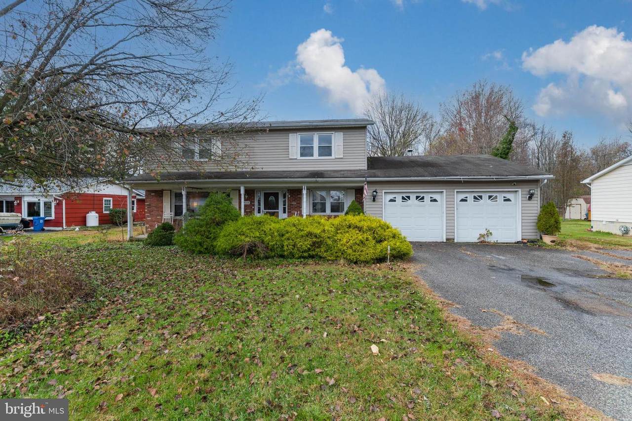 4008 Baker - Photo 1