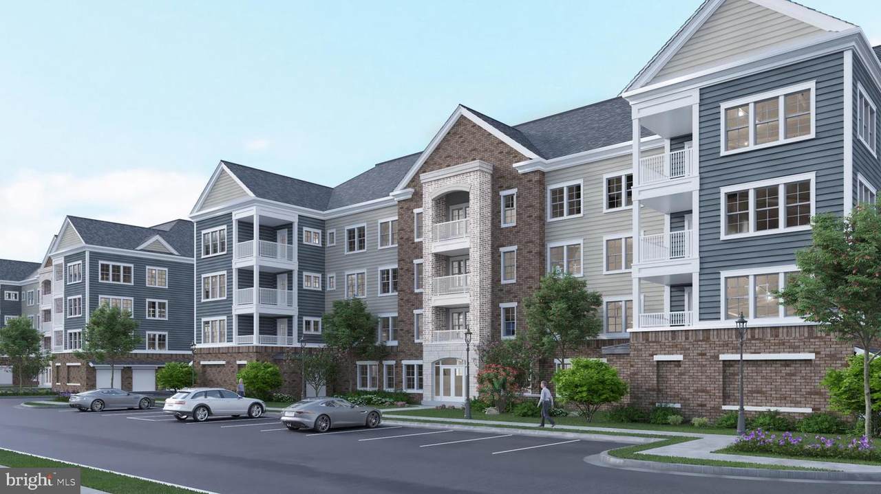 21914 Hawksbill High Circle - Photo 1