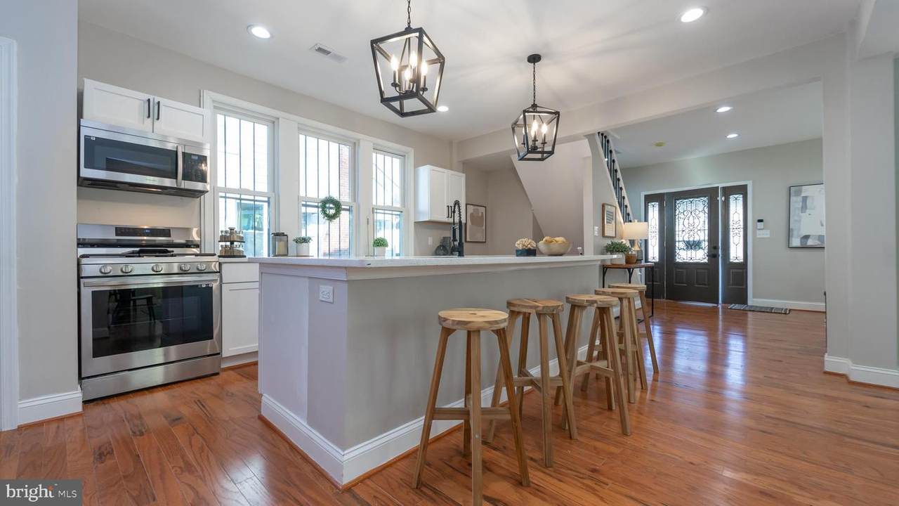 4509 Springdale Ave - Photo 1