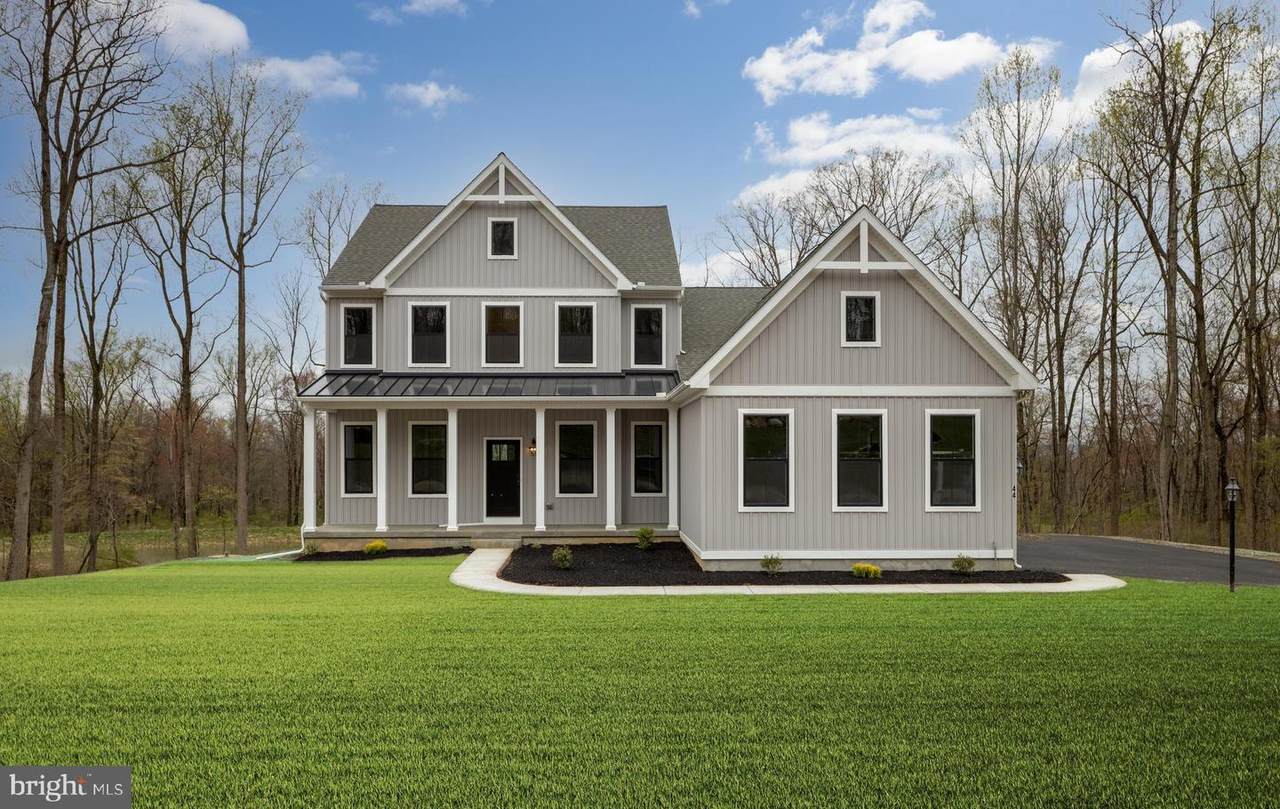 2800 Treadwell Lane - Photo 1