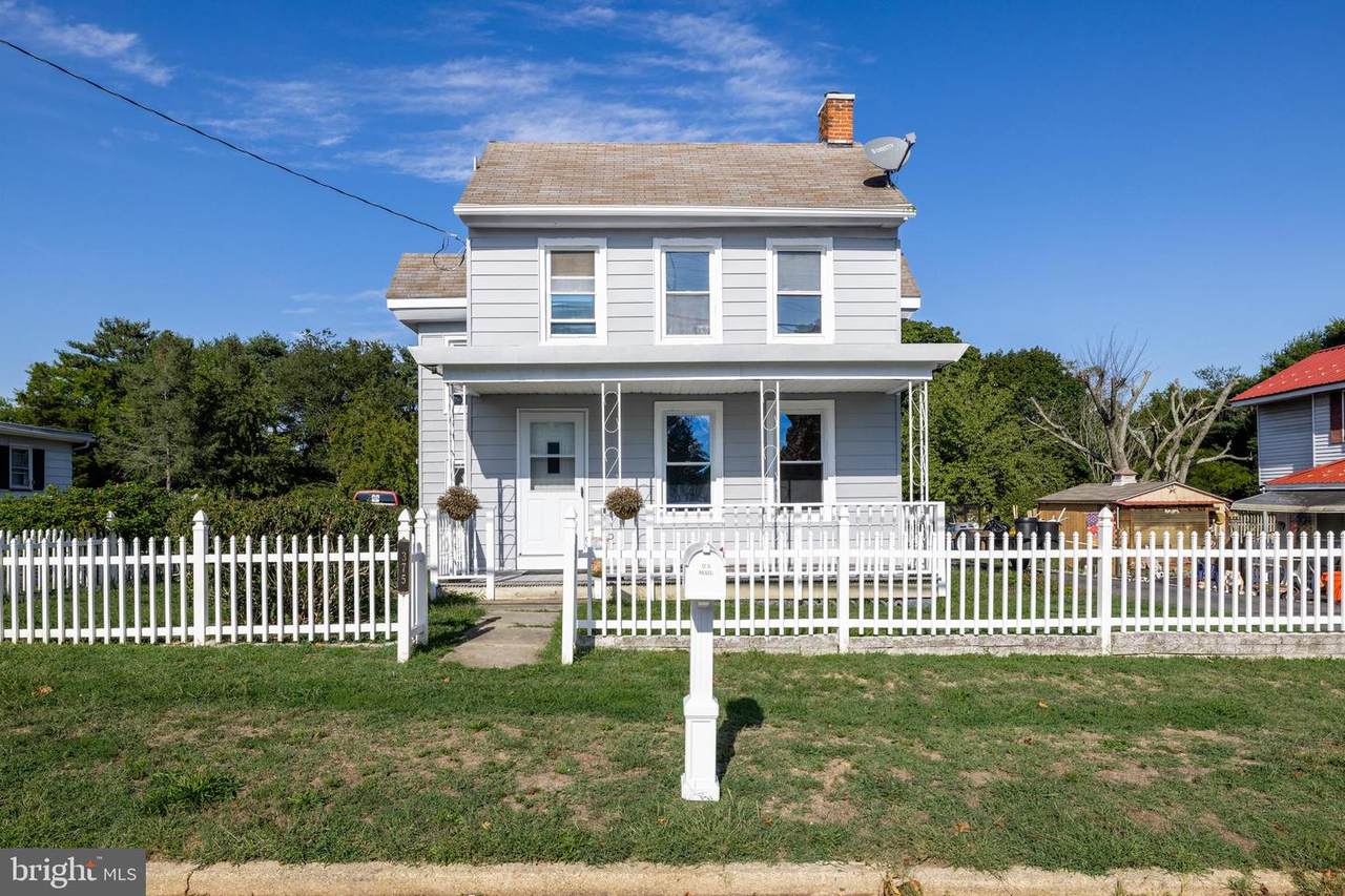 375 Main Street - Photo 1