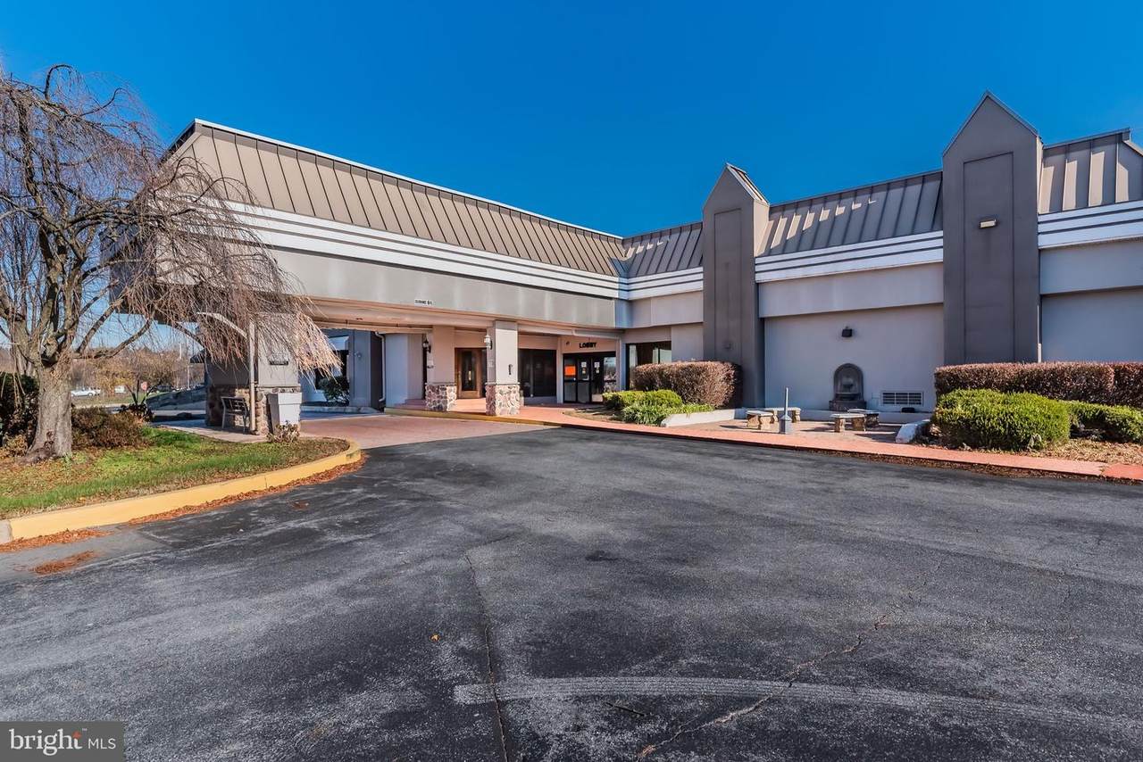 148 Sheraton Drive - Photo 1