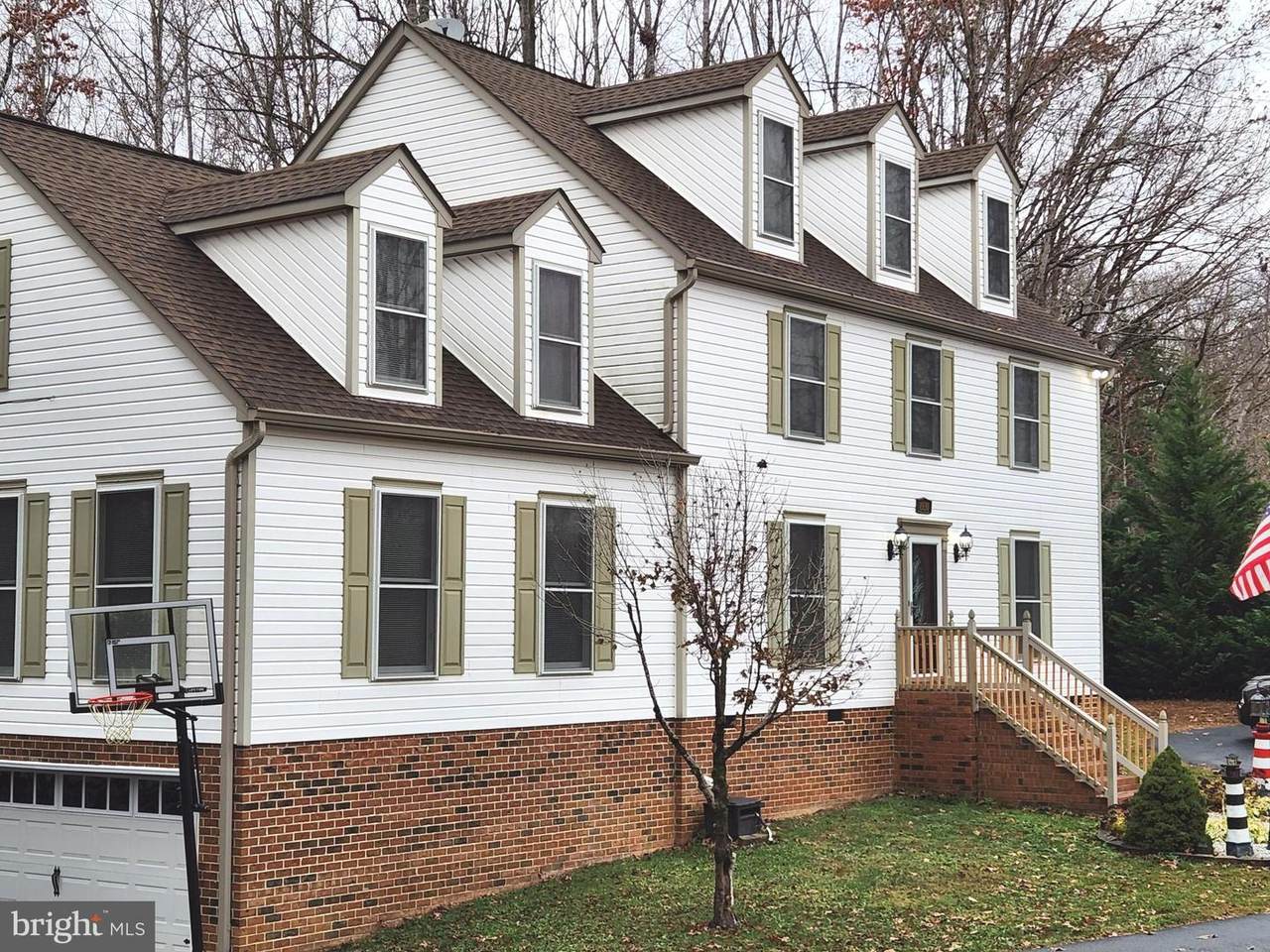 8930 Lake Anna Parkway - Photo 1