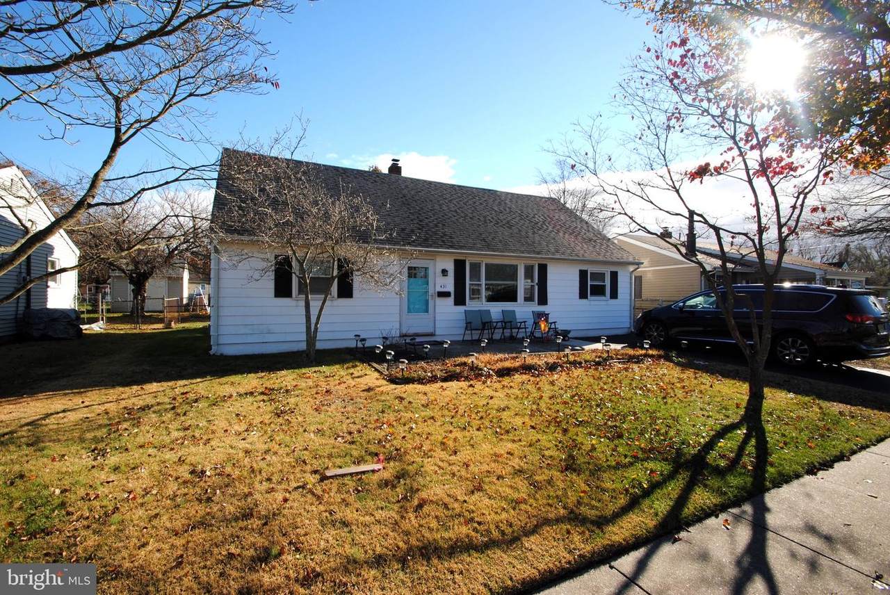 431 Holmes Drive - Photo 1