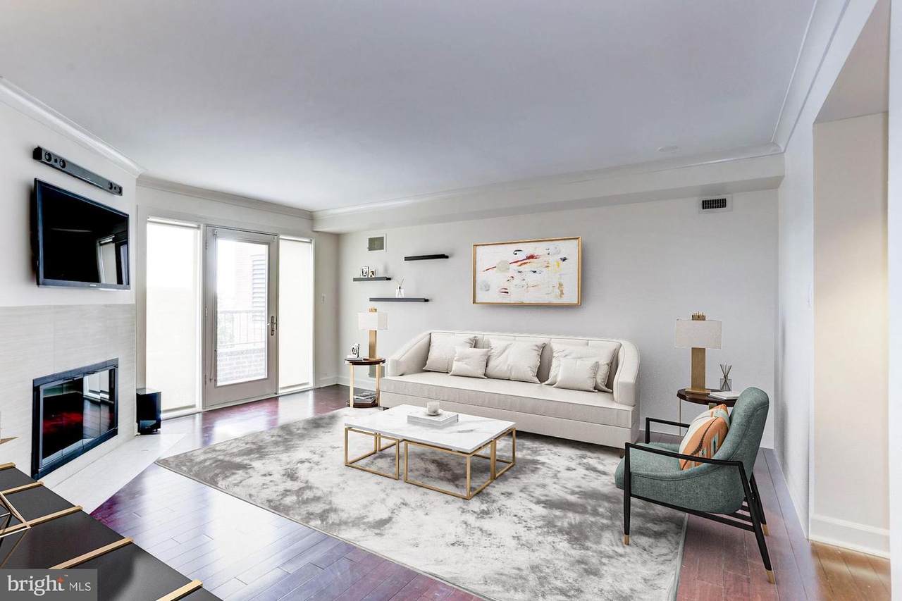 1080 Wisconsin Avenue - Photo 1